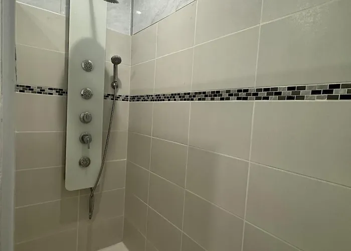 Appartement Hyper-centre De *